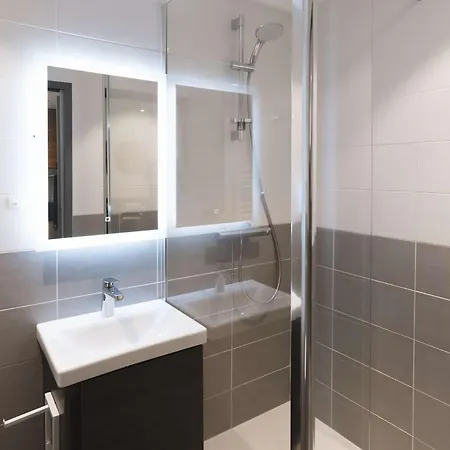 Cosy 4 Pers, 2 Ch, Départ Aux Pieds, Exposé Sud, Proche Commerces - Fr-1-545-42